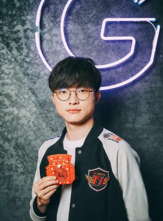 项与明确的 项与明确的